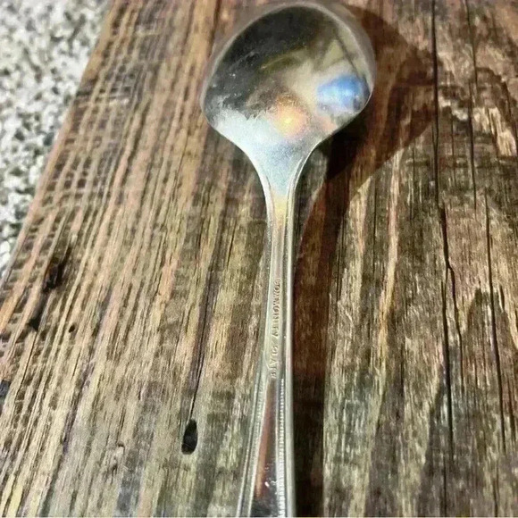 Oneida Community Plate Grosvenor Pattern 4 Tablespoons + 1 Serving Spoon 1921 - Picture 9 of 10